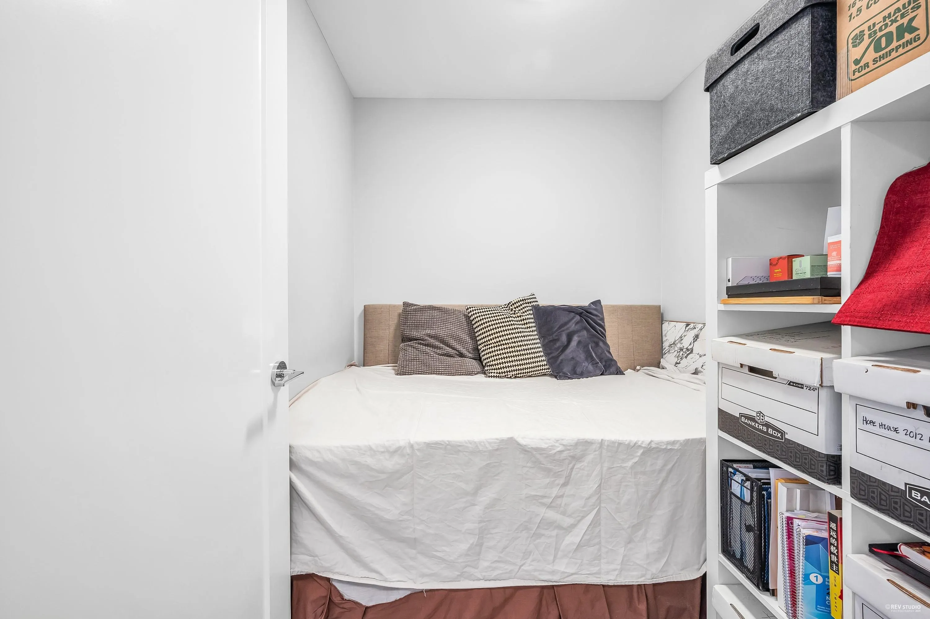 2508 520 Como Lake Avenue