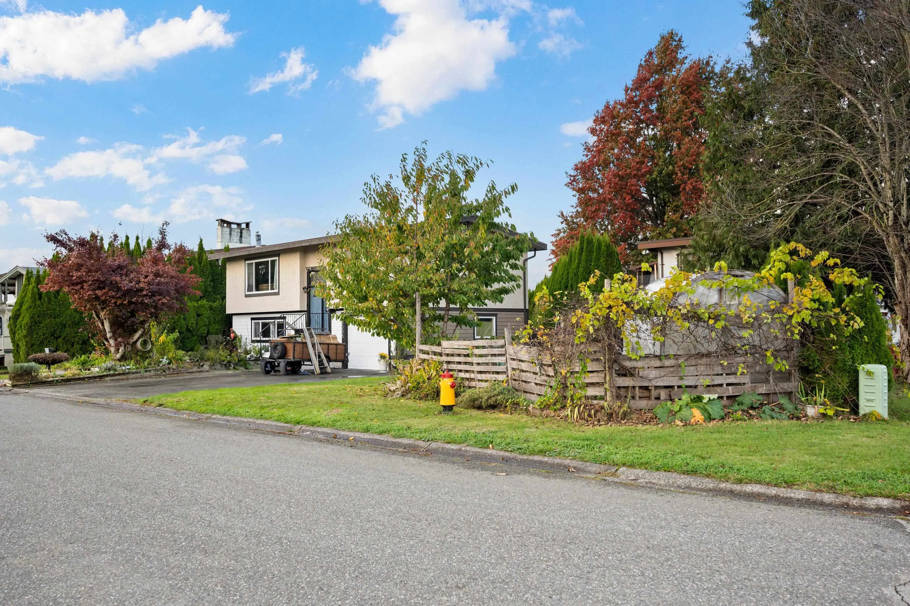 45305 Paisley Avenue