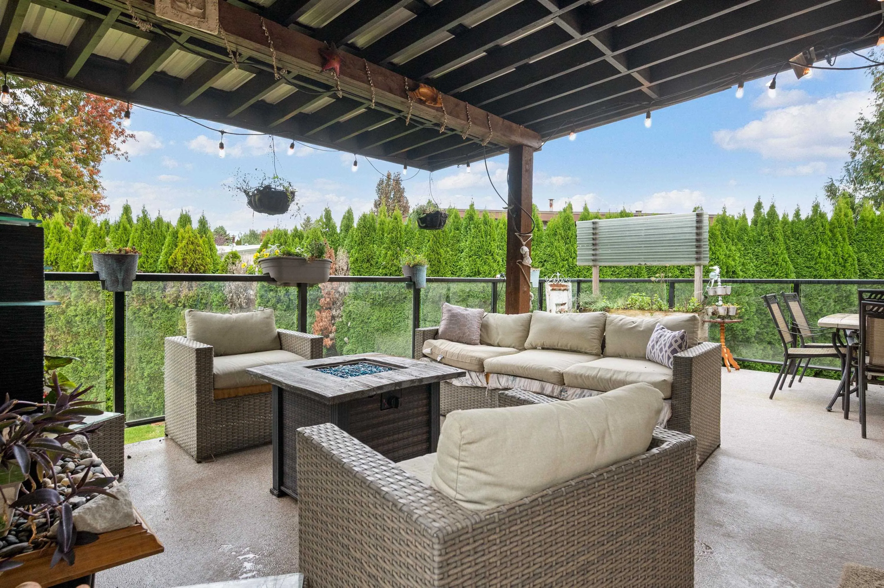 45305 Paisley Avenue