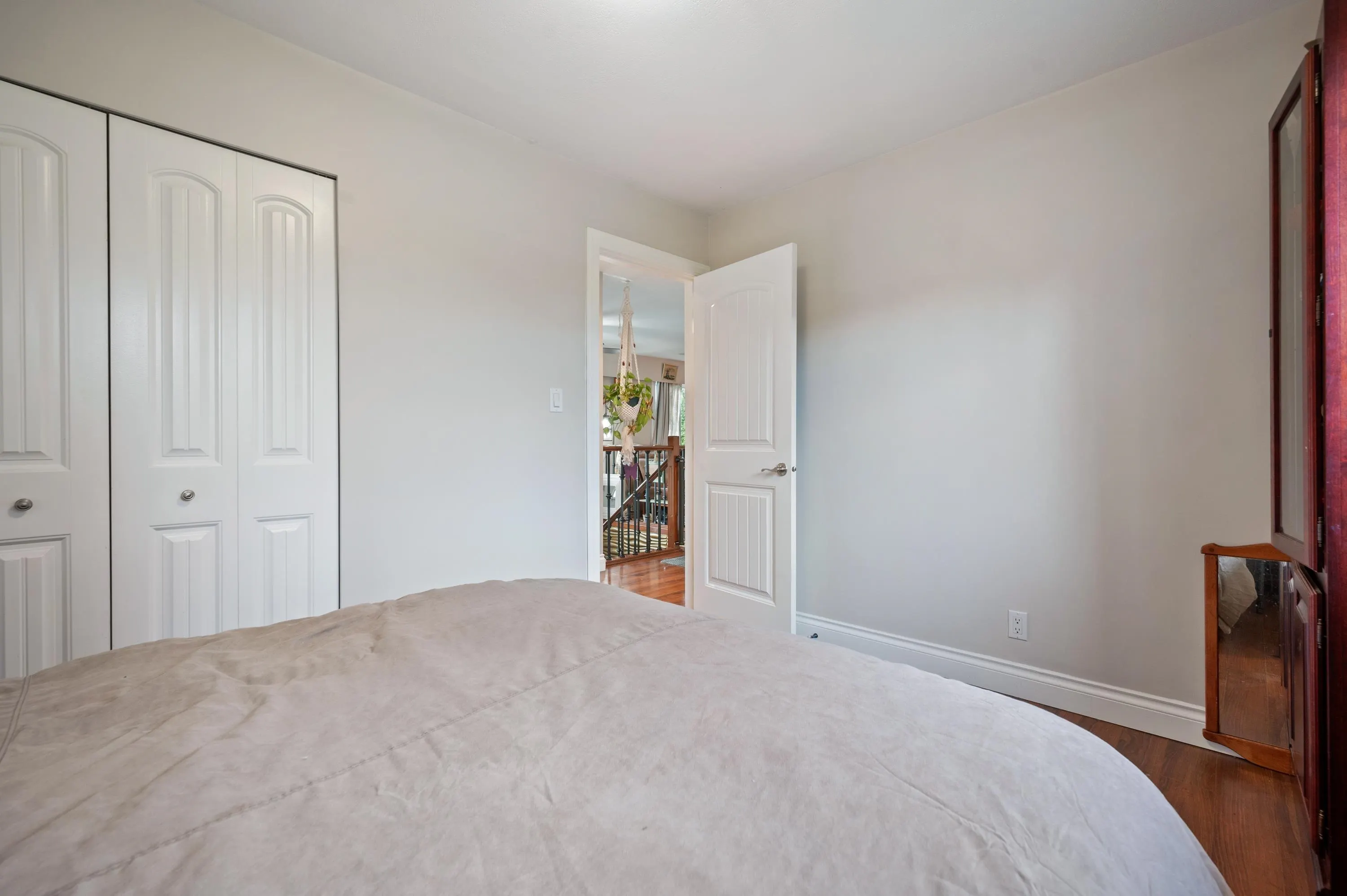 45305 Paisley Avenue