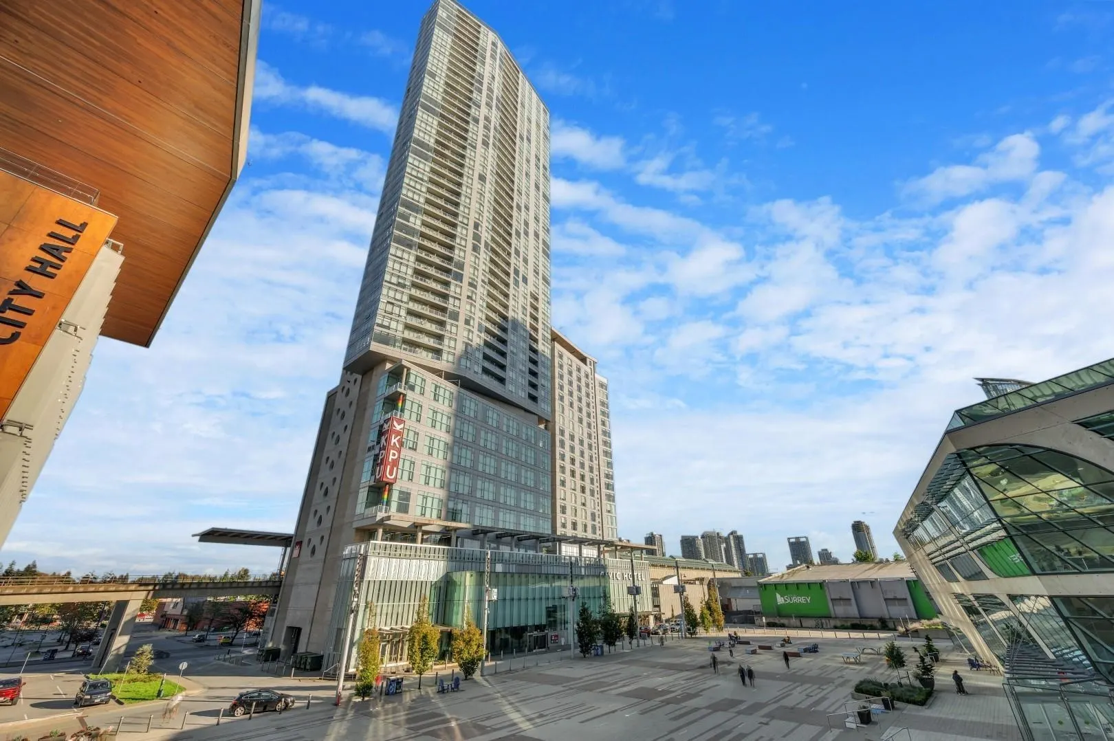 3903 13495 Central Avenue