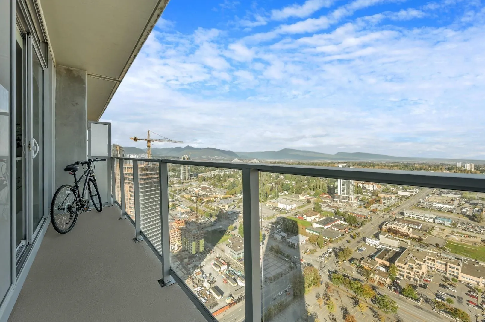 3903 13495 Central Avenue