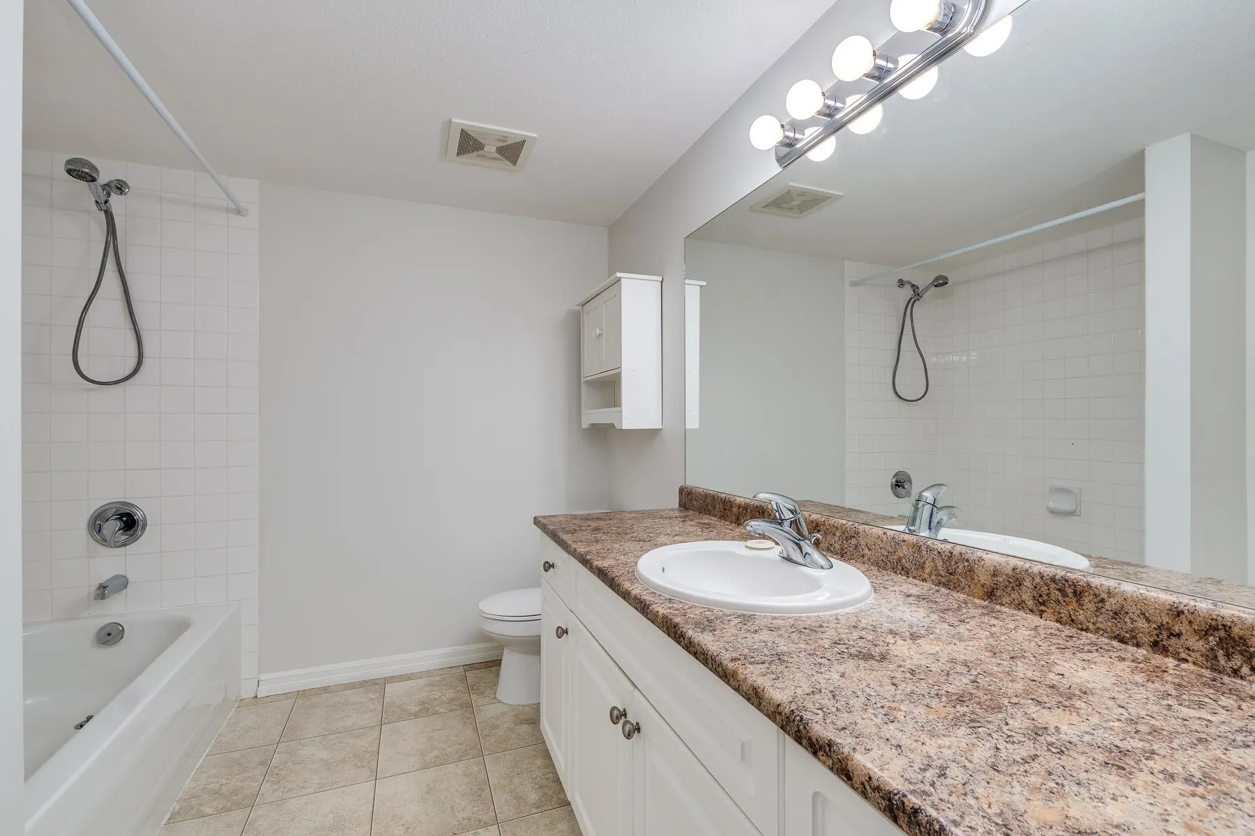 205 1200 Pacific Street