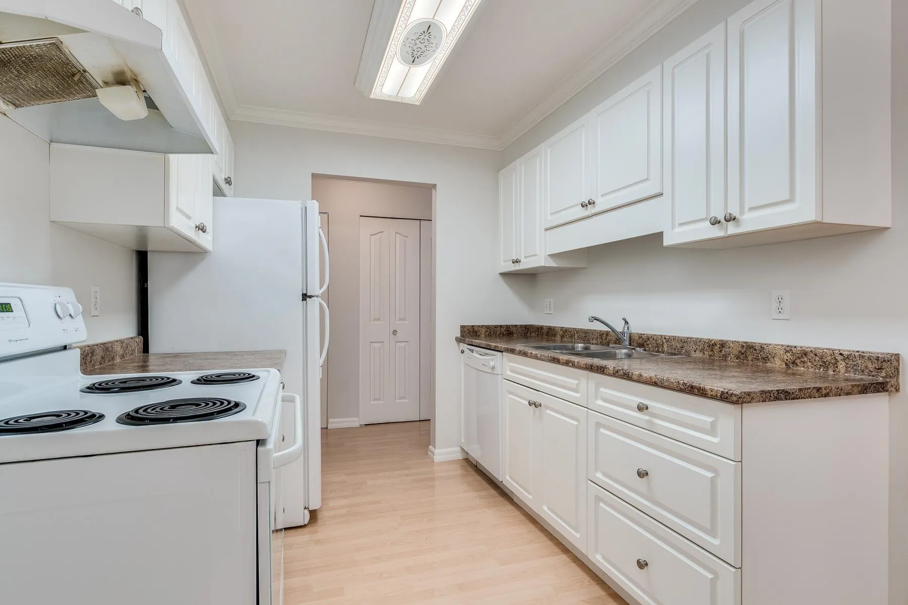 205 1200 Pacific Street