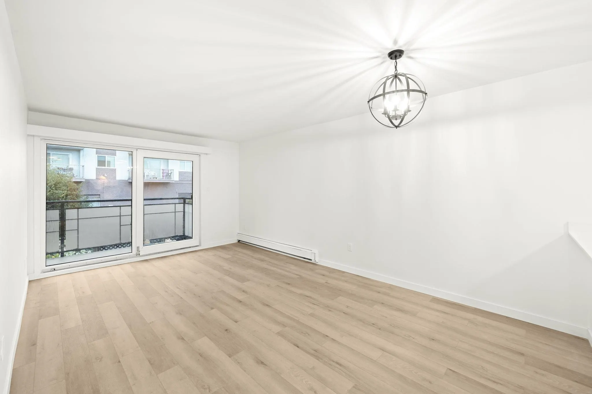 207 360 E 2nd Street