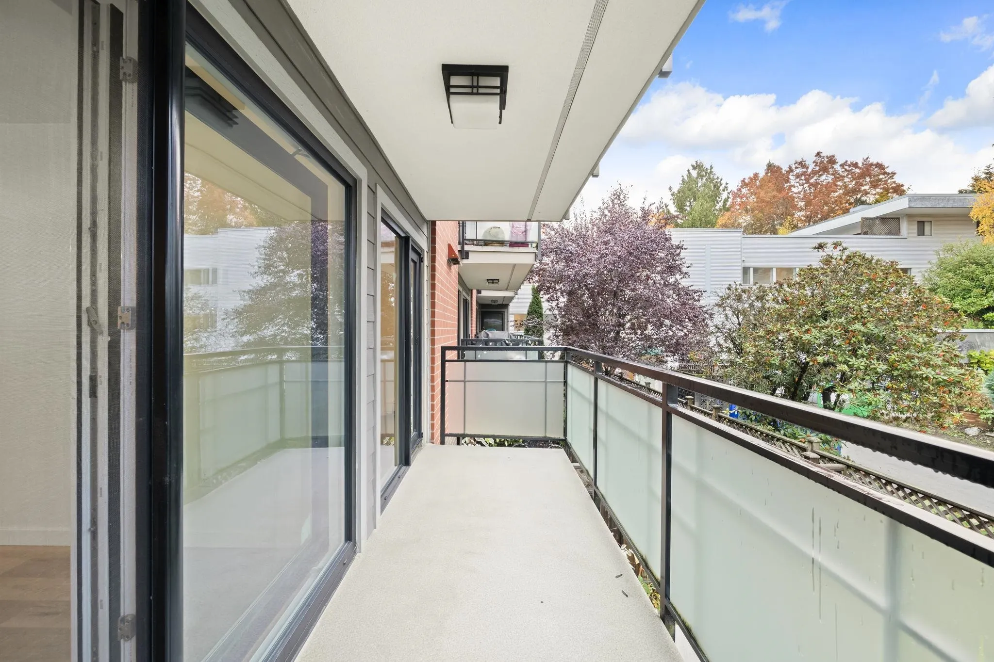 207 360 E 2nd Street