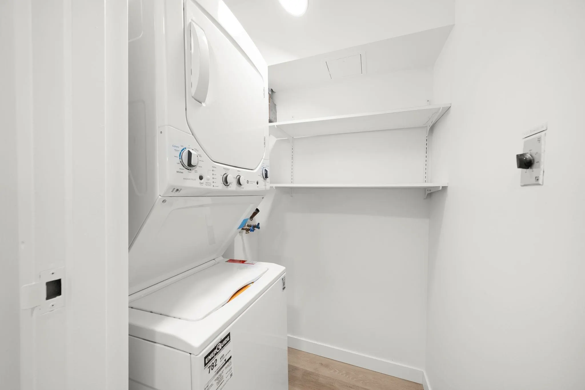 207 360 E 2nd Street