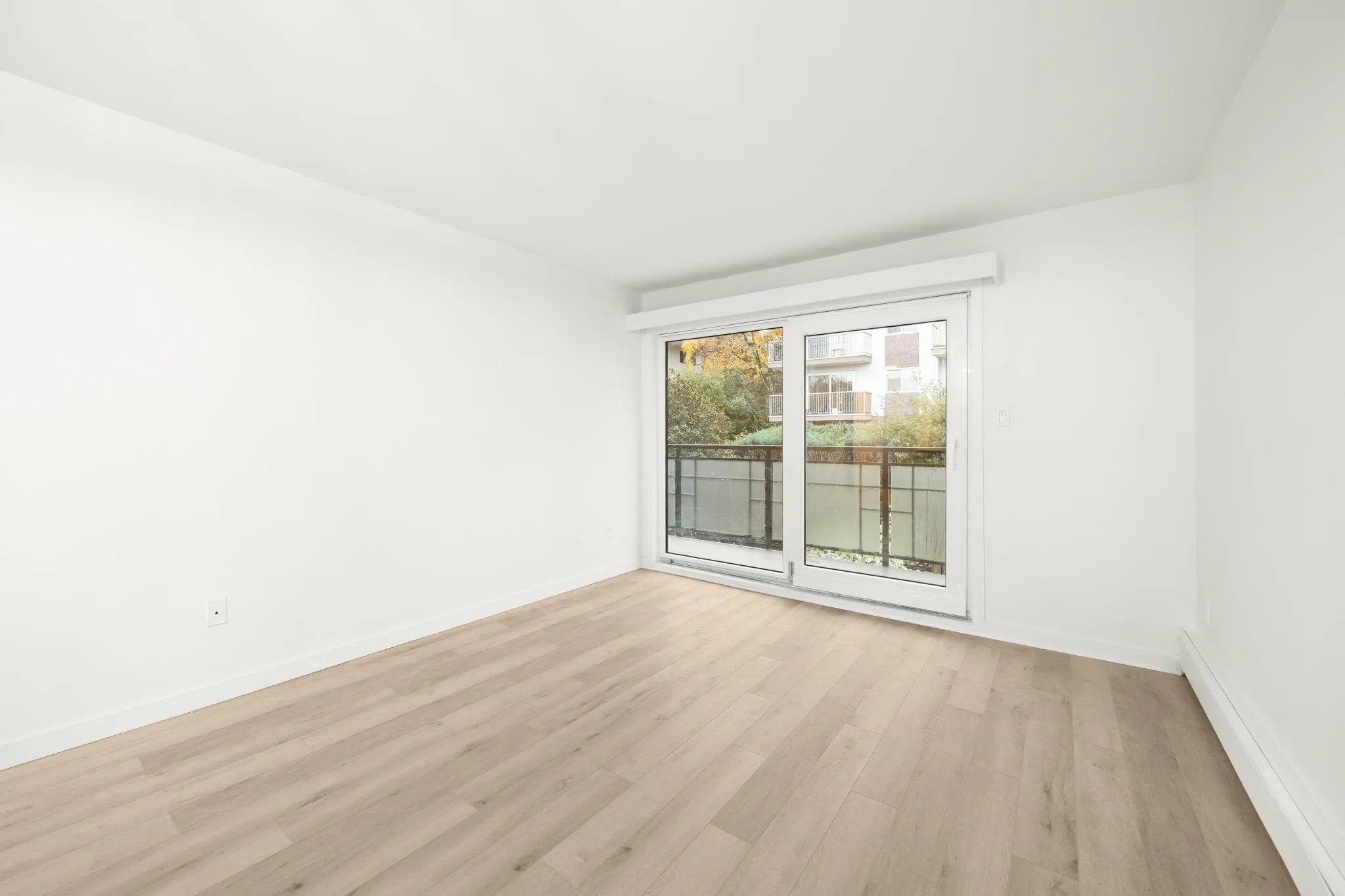 207 360 E 2nd Street