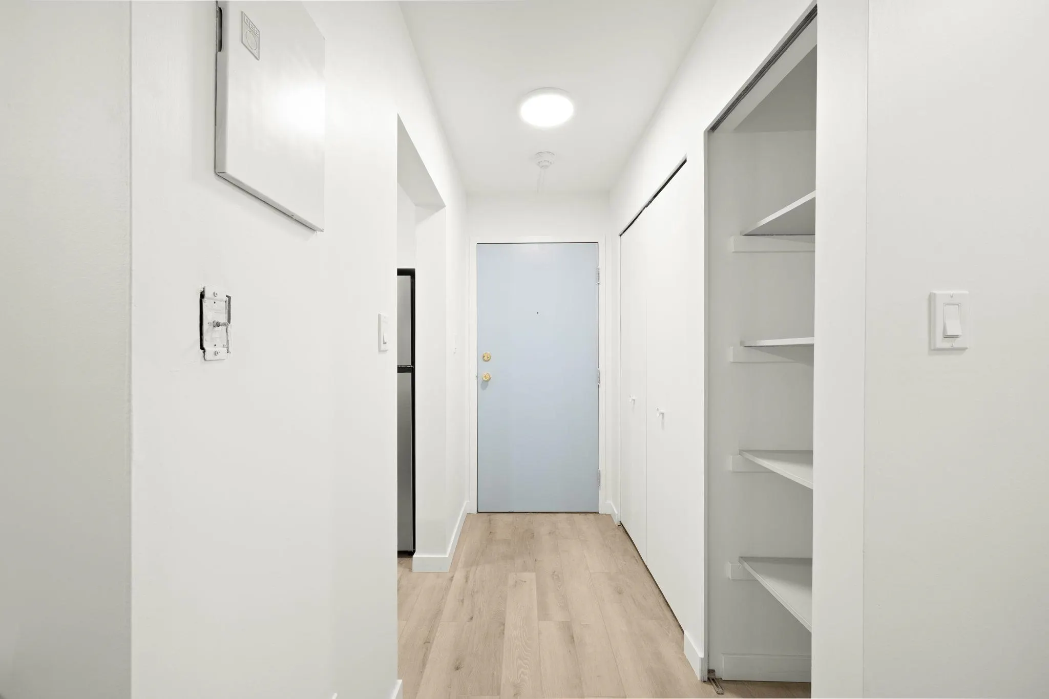 207 360 E 2nd Street