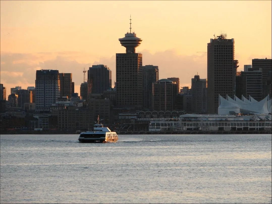 103A 433 E 3rd Street