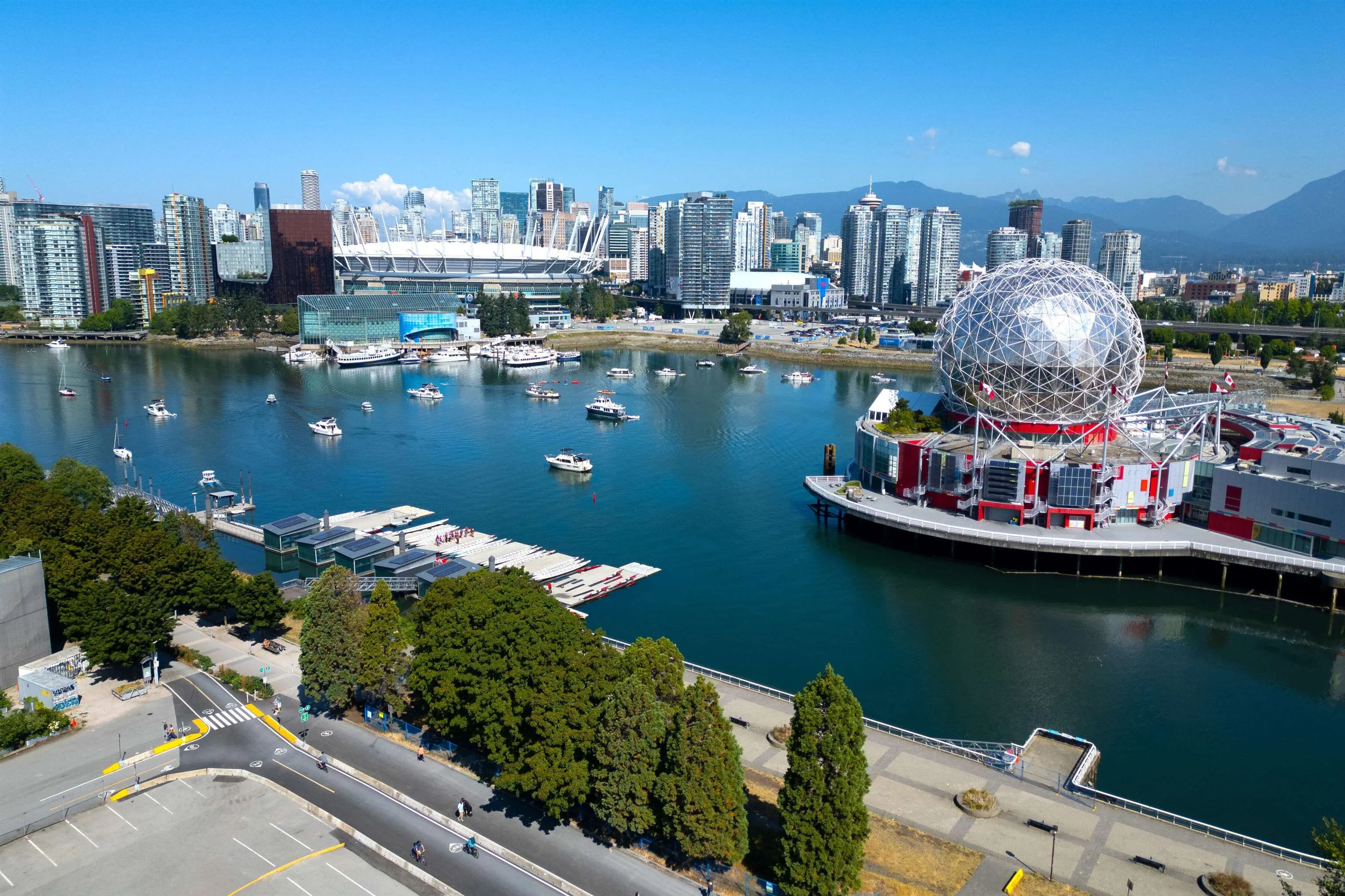 208 1788 Columbia Street