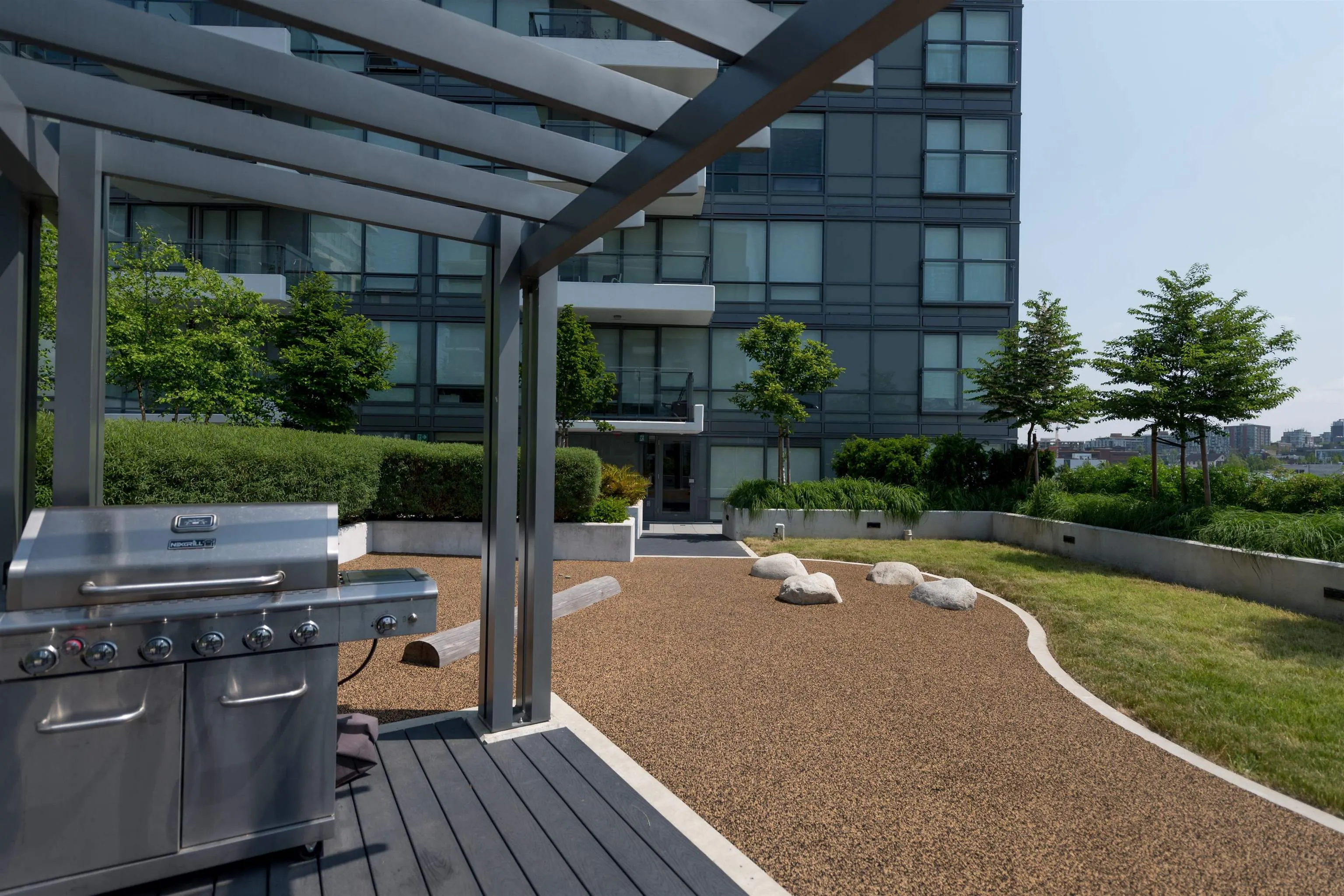 208 1788 Columbia Street