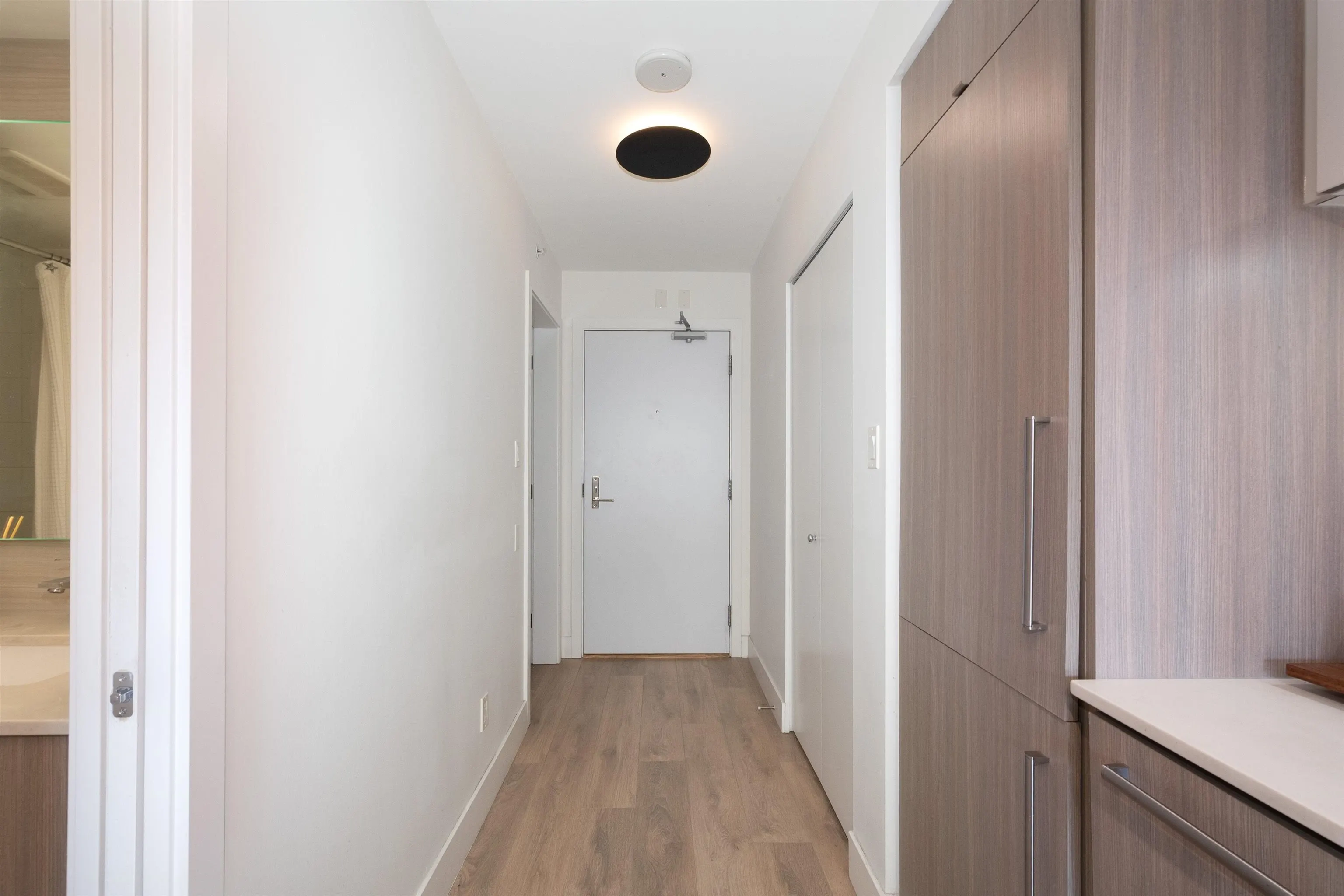 208 1788 Columbia Street