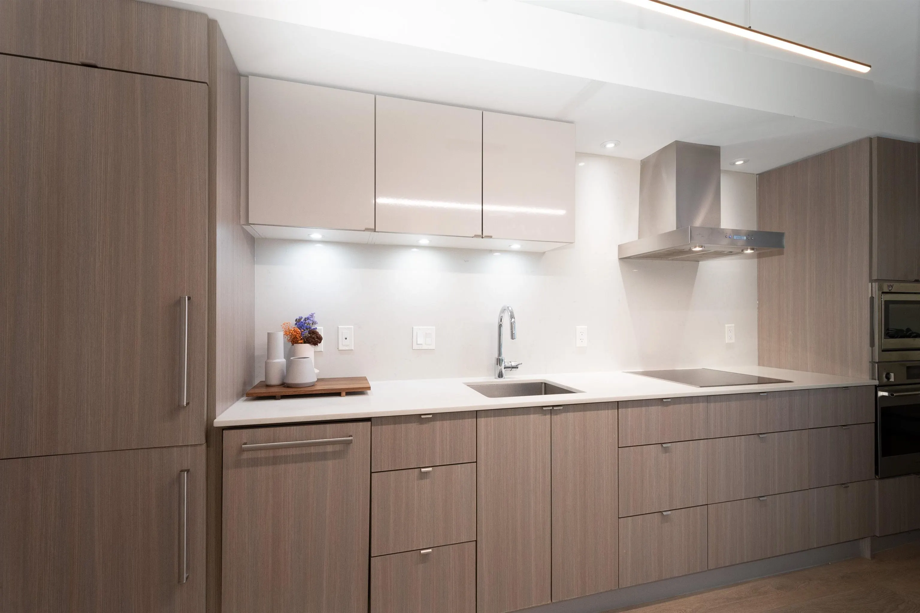 208 1788 Columbia Street