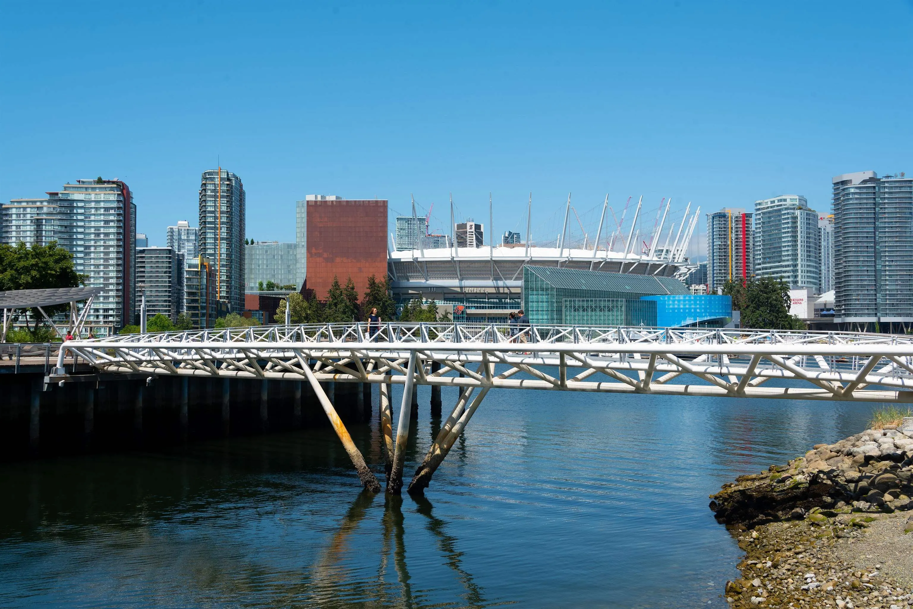 208 1788 Columbia Street