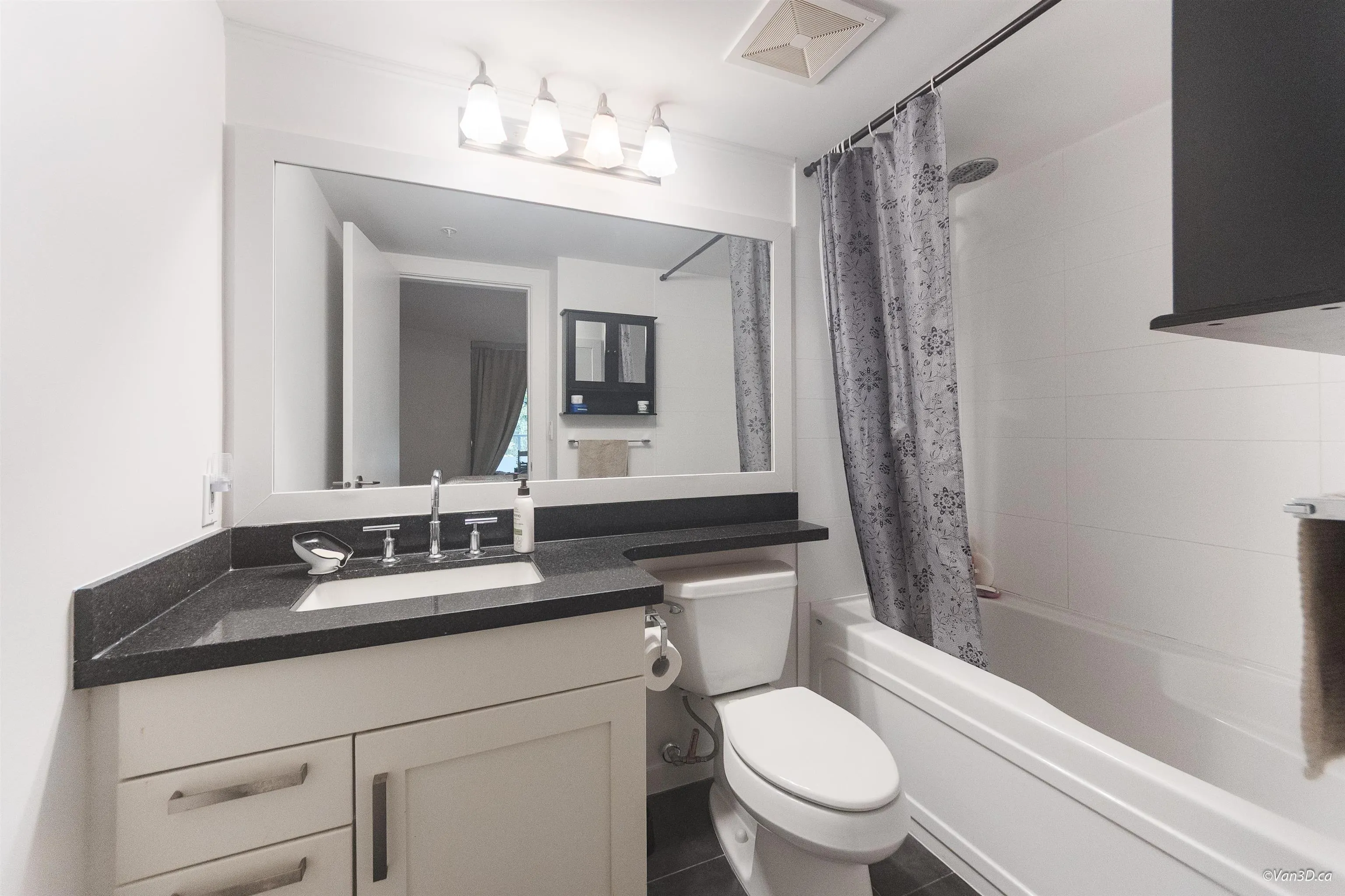 209 2133 Douglas Road