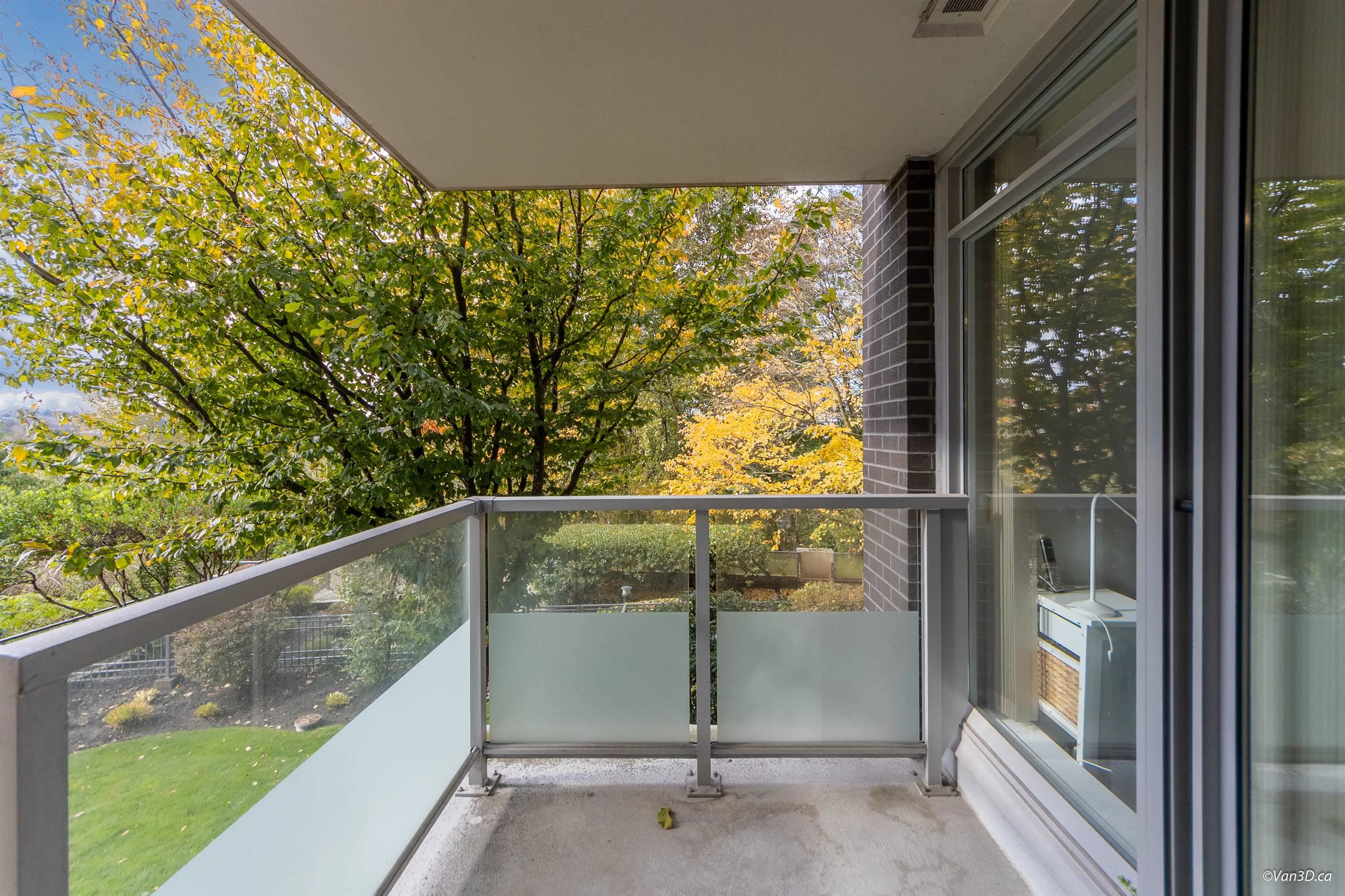 209 2133 Douglas Road