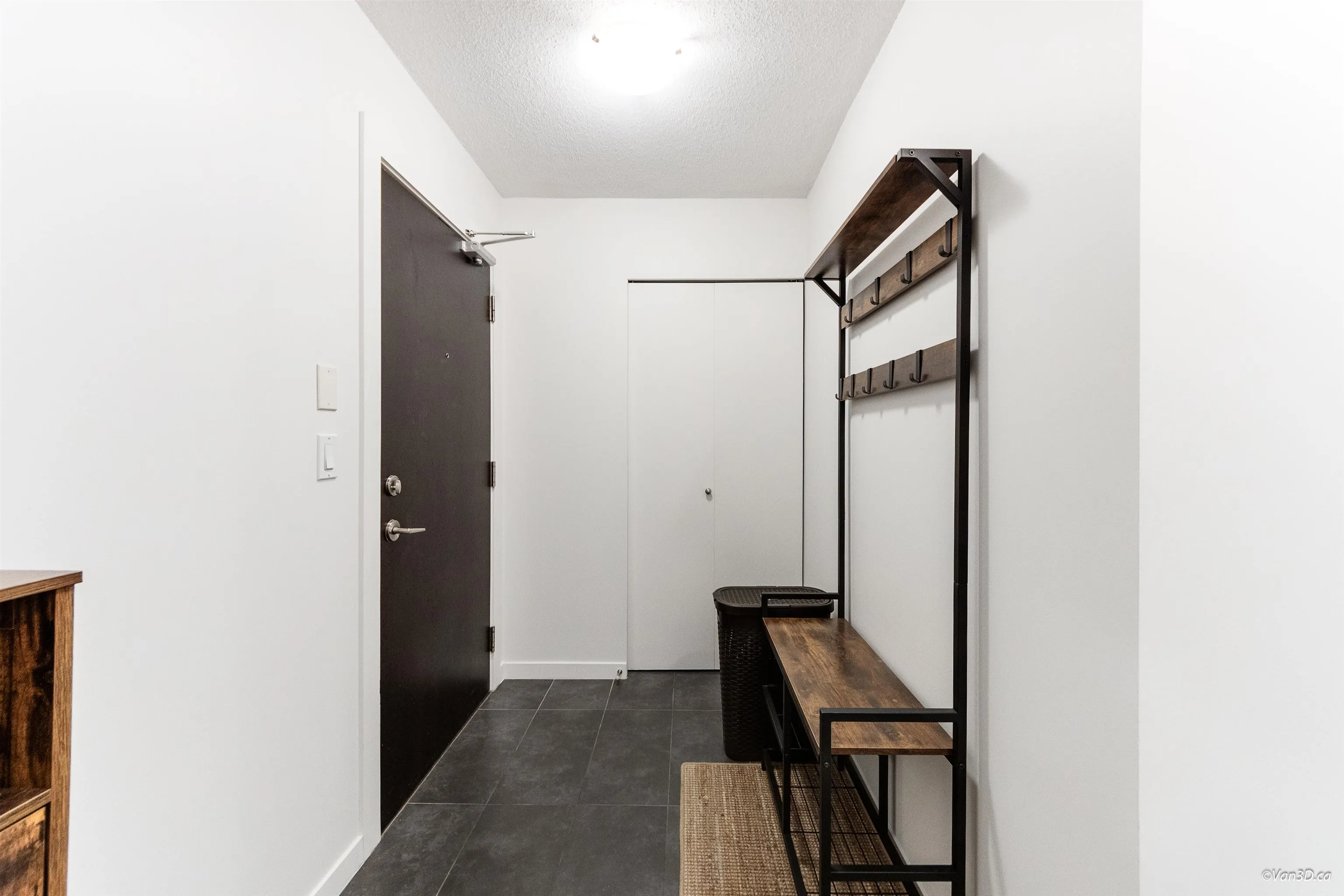 209 2133 Douglas Road