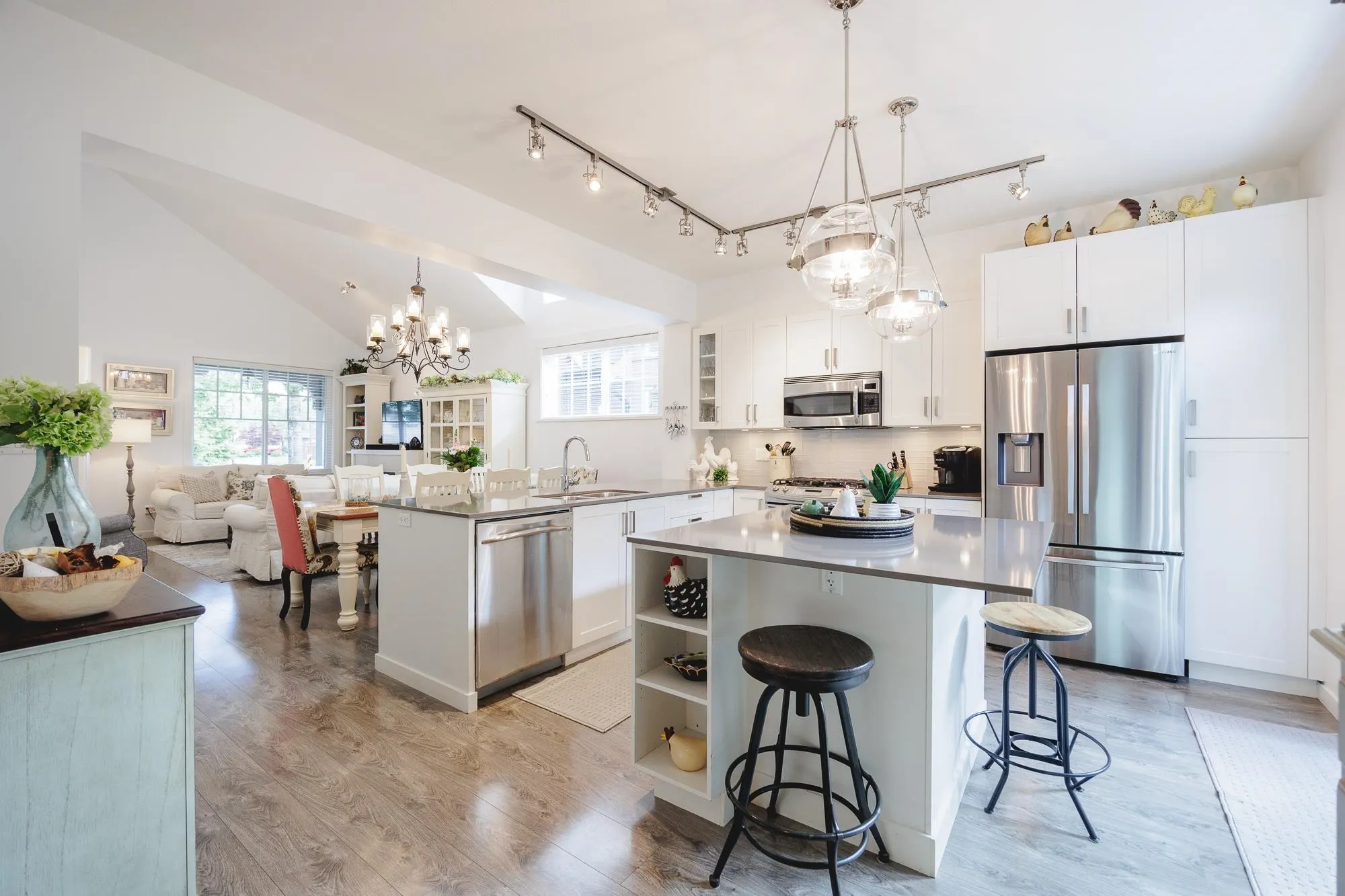 93 6450 187th Street