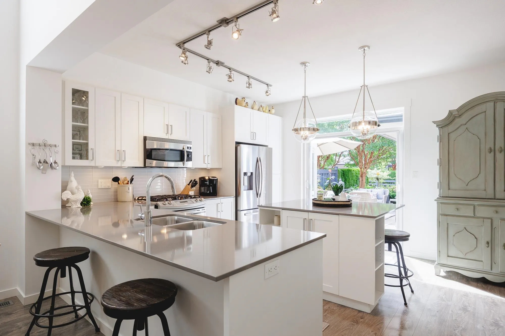 93 6450 187th Street