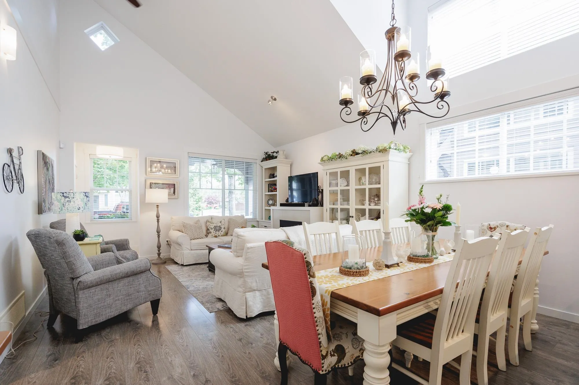 93 6450 187th Street