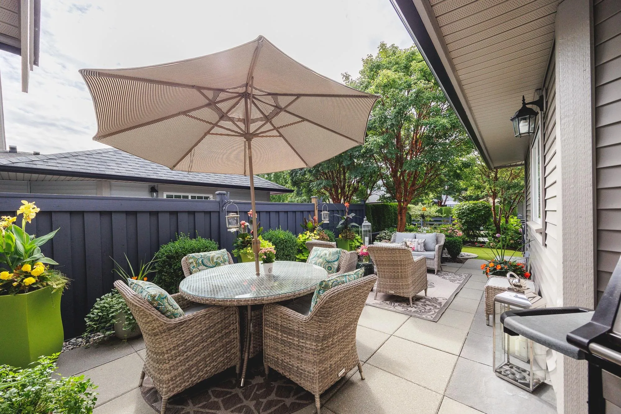 93 6450 187th Street