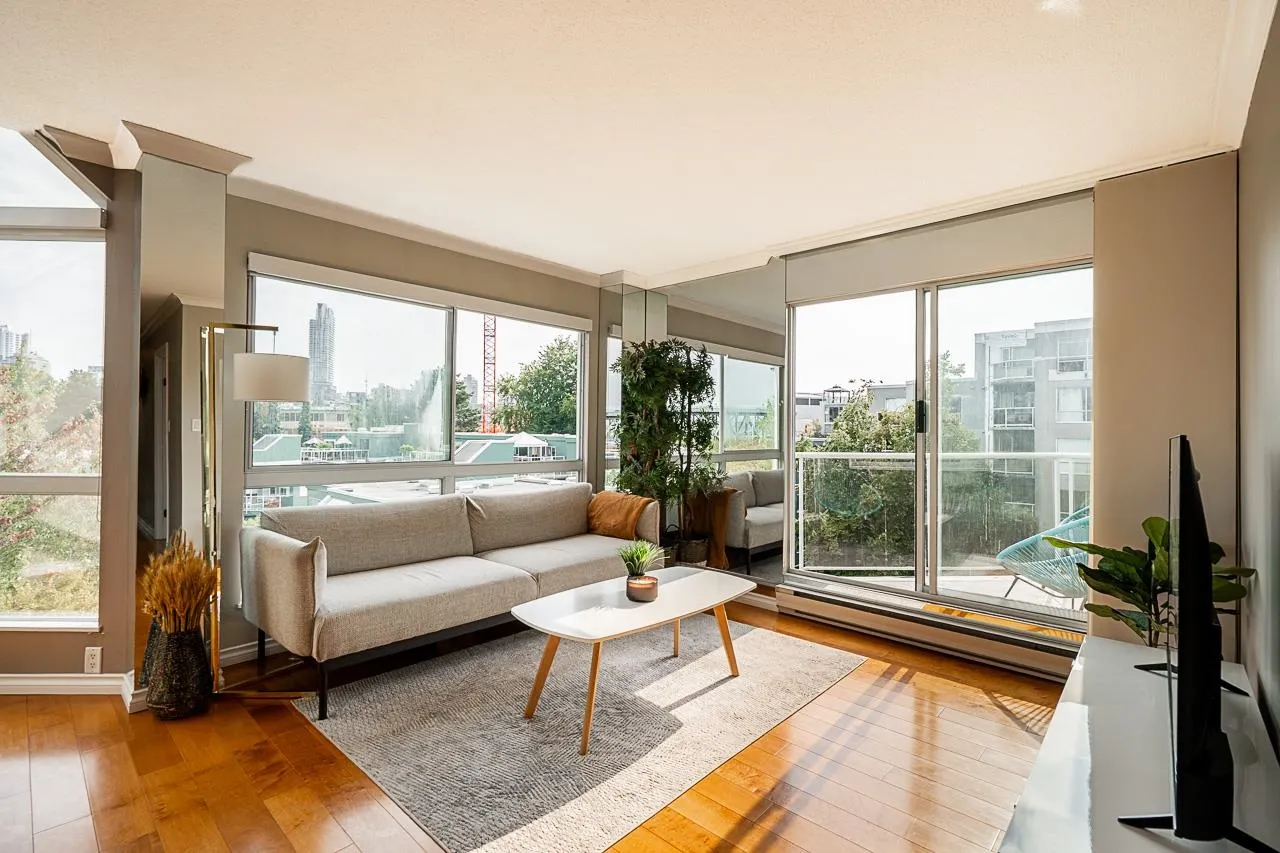 601 1510 W 1st Avenue