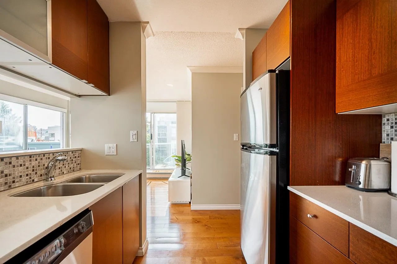 601 1510 W 1st Avenue