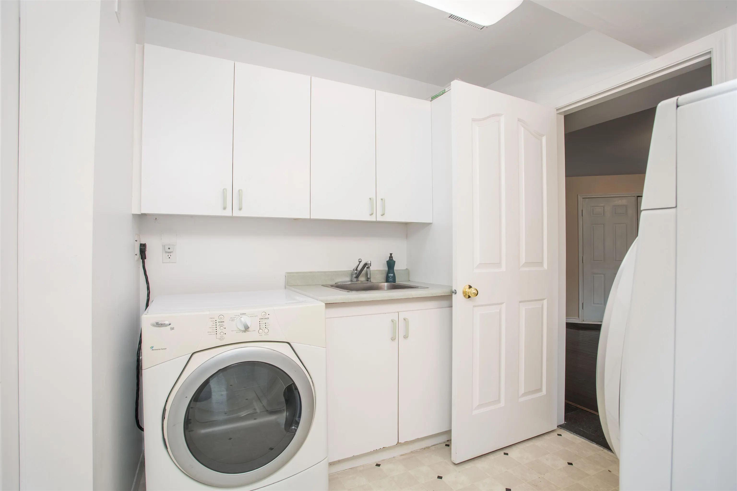 1005 Alderson Avenue