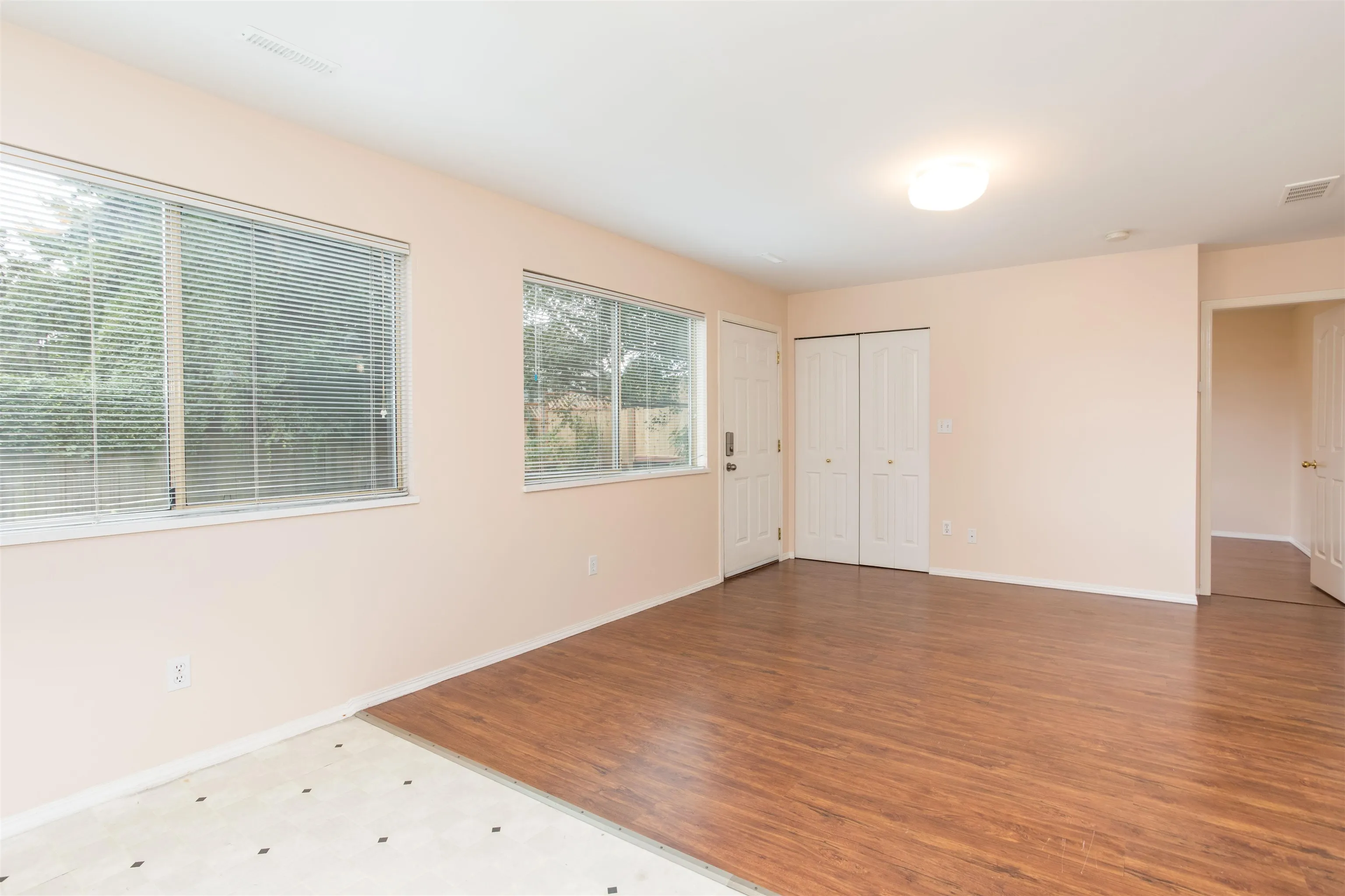 1005 Alderson Avenue