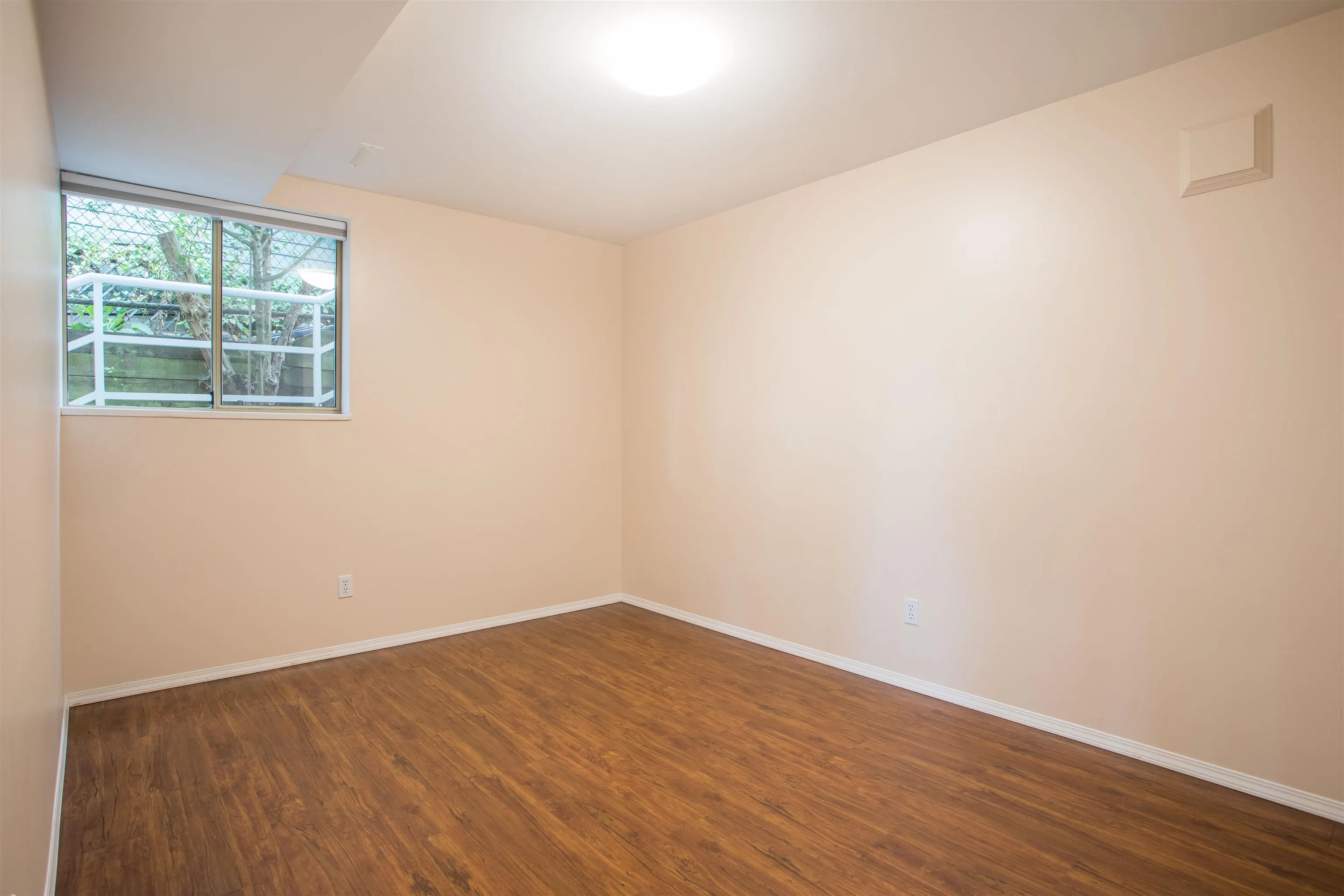 1005 Alderson Avenue