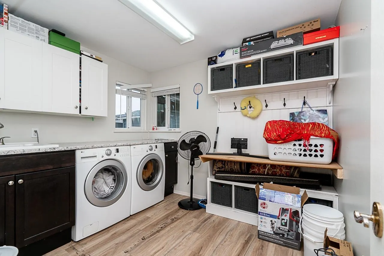 18661 56 Avenue Avenue