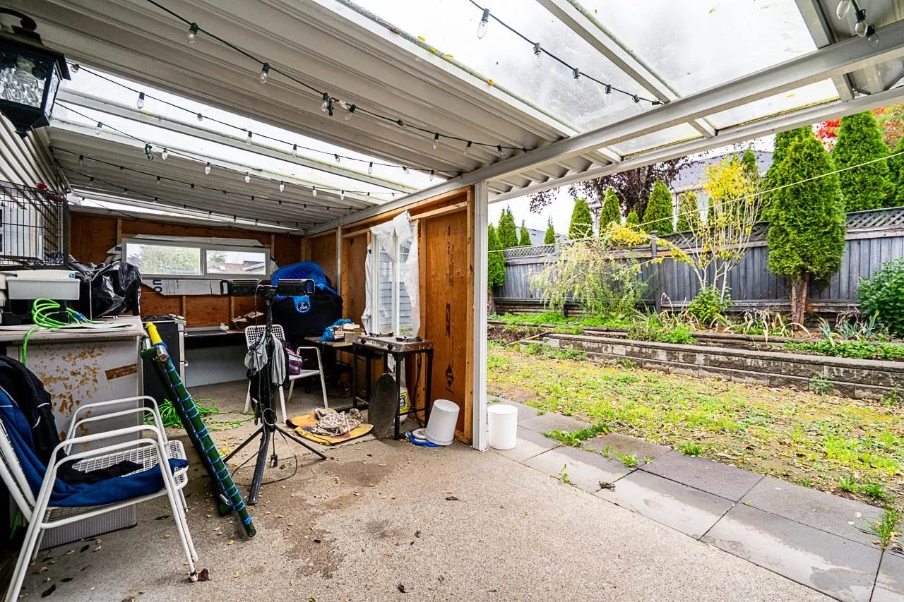 18661 56 Avenue Avenue