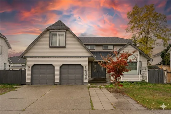 18661 56 Avenue Avenue