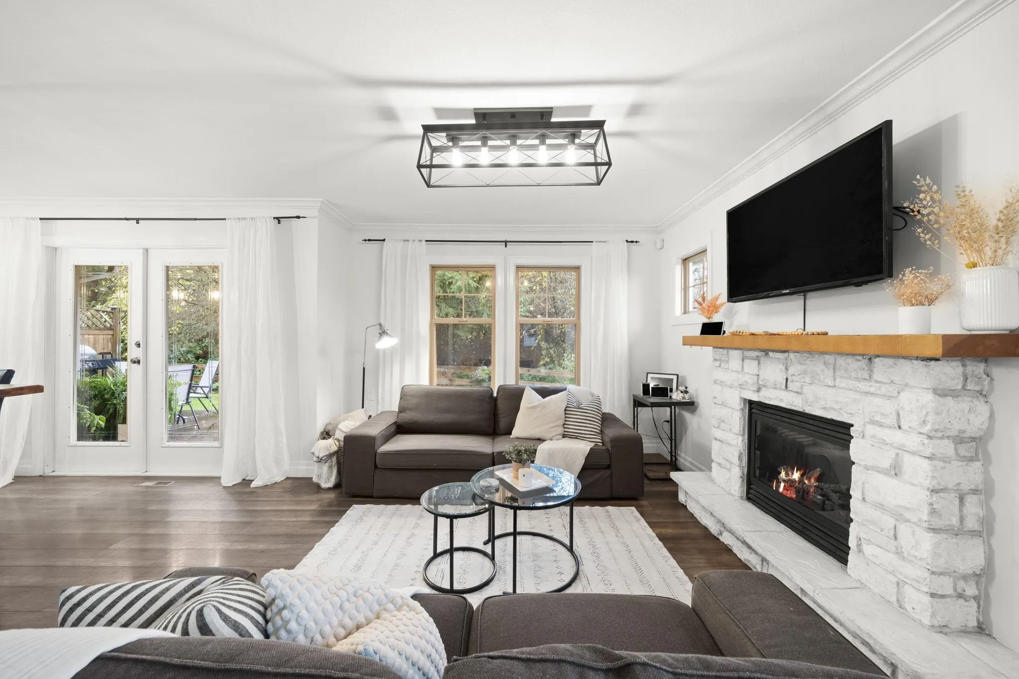 10 6887 Sheffield Way