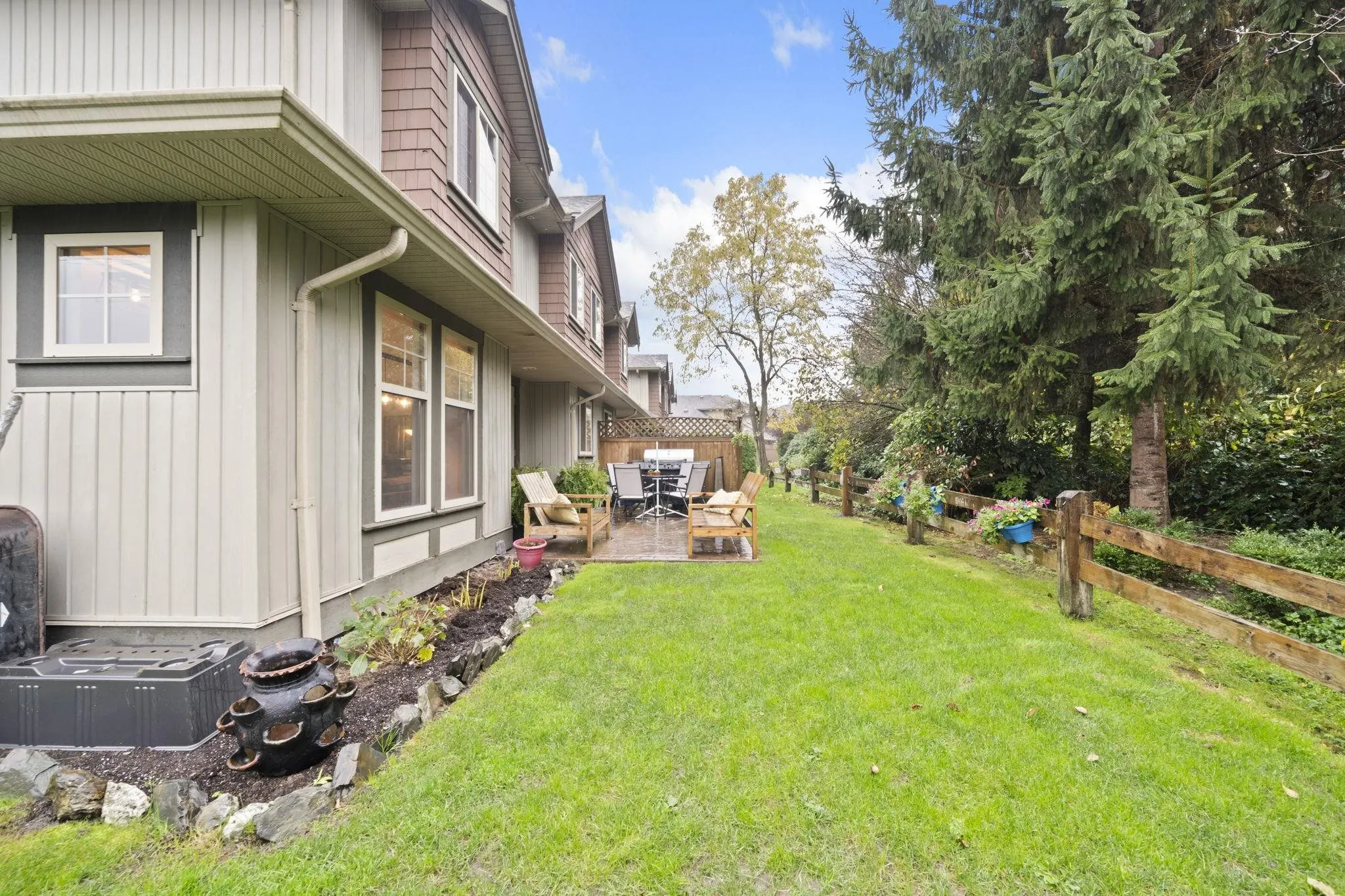 10 6887 Sheffield Way