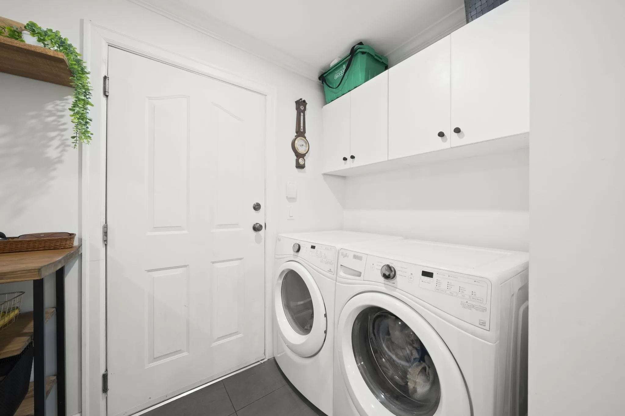 10 6887 Sheffield Way