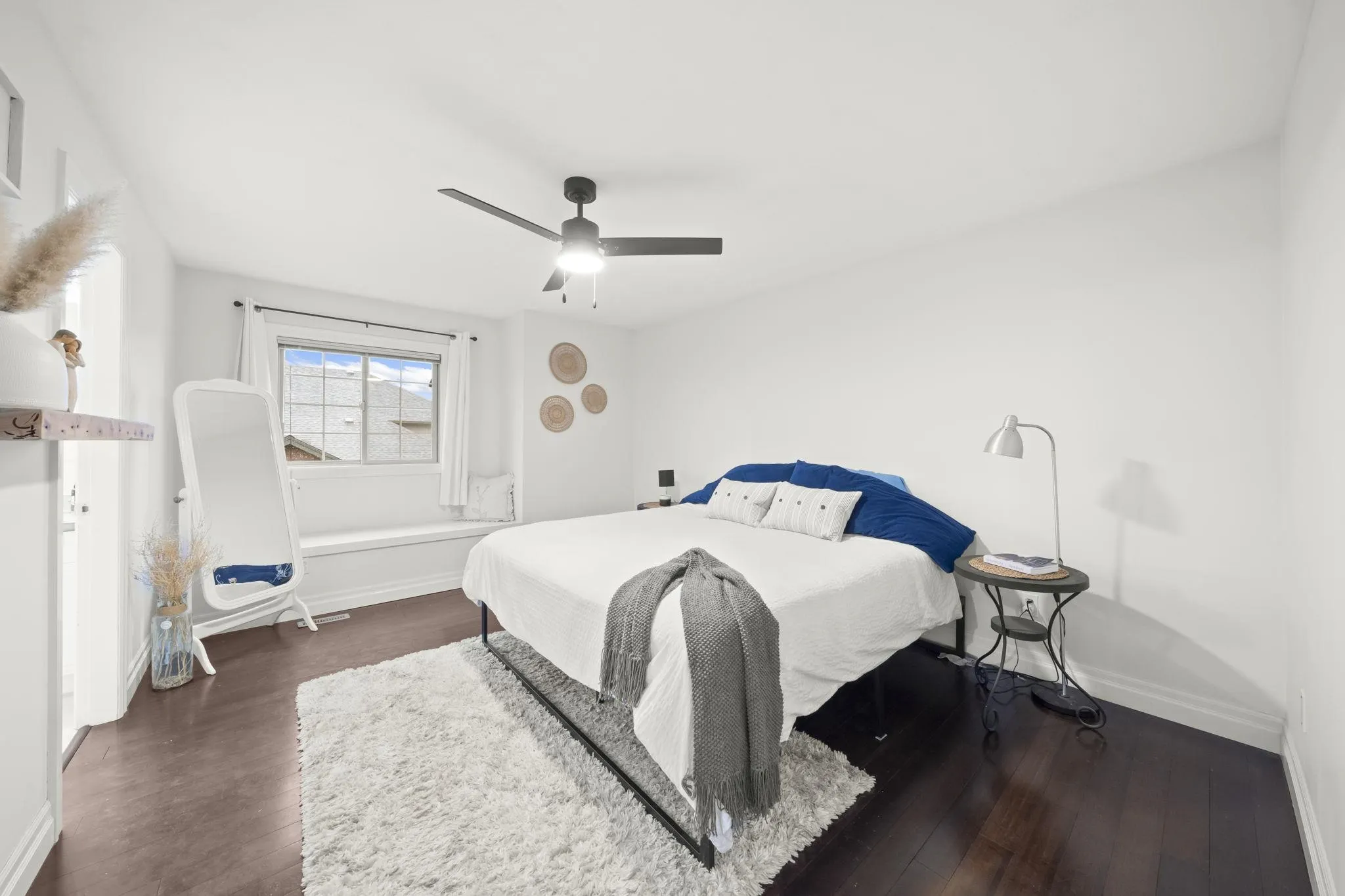 10 6887 Sheffield Way