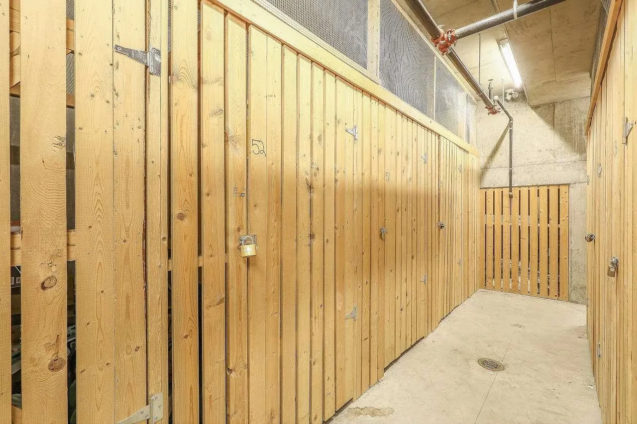 320 4550 S Fraser Street