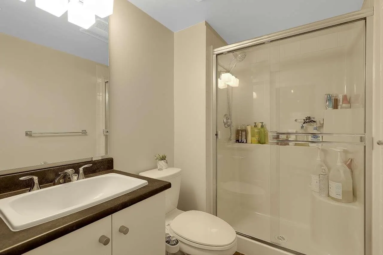 320 4550 S Fraser Street