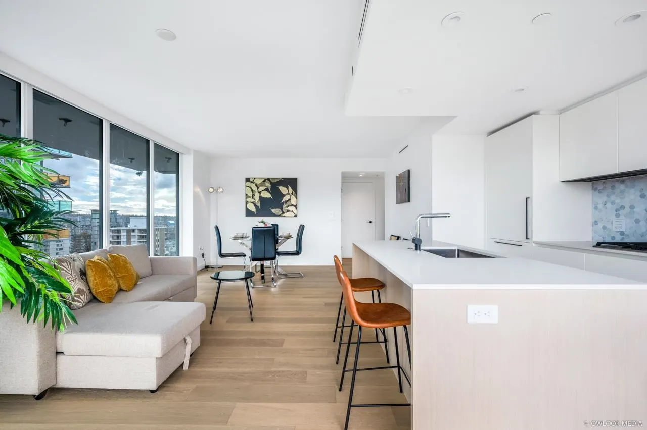 1504 1180 Broughton Street