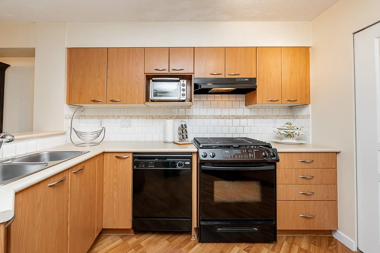 206 2958 Silver Springs Boulevard