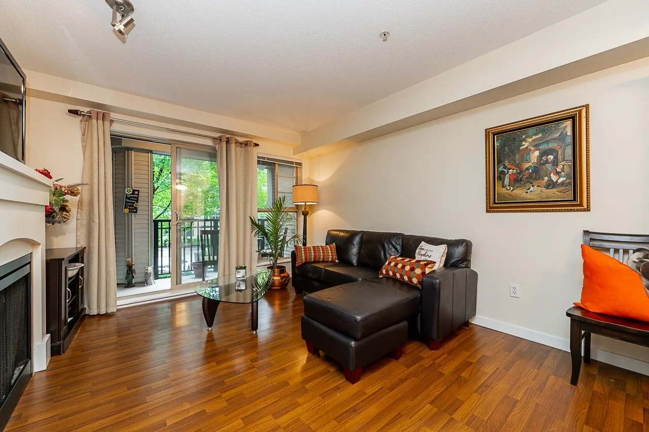 206 2958 Silver Springs Boulevard