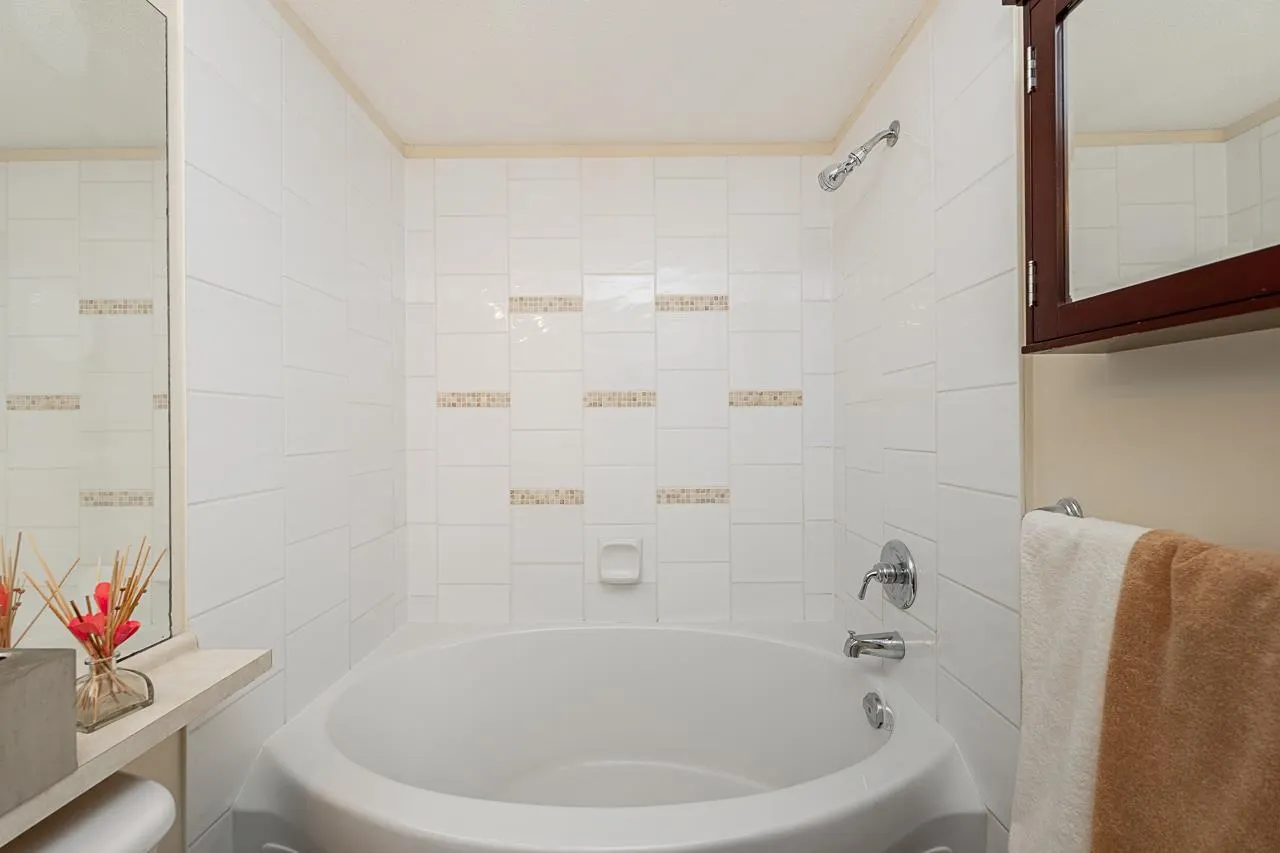 206 2958 Silver Springs Boulevard