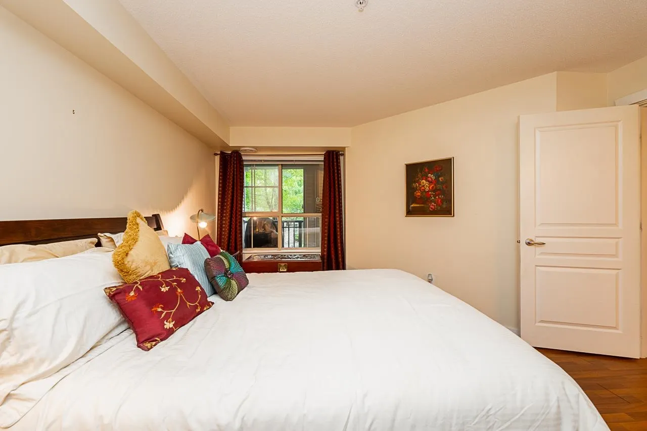 206 2958 Silver Springs Boulevard