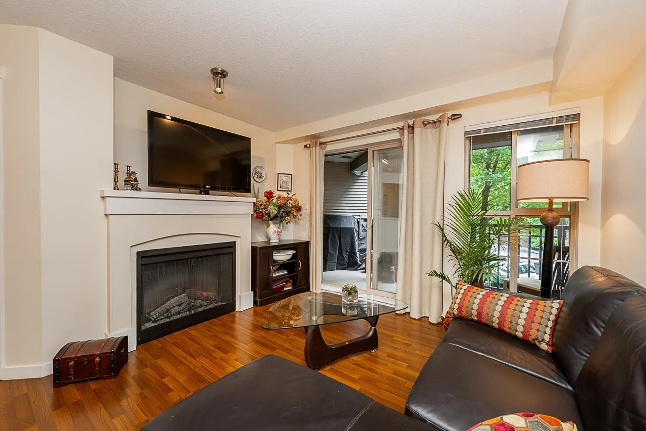 206 2958 Silver Springs Boulevard