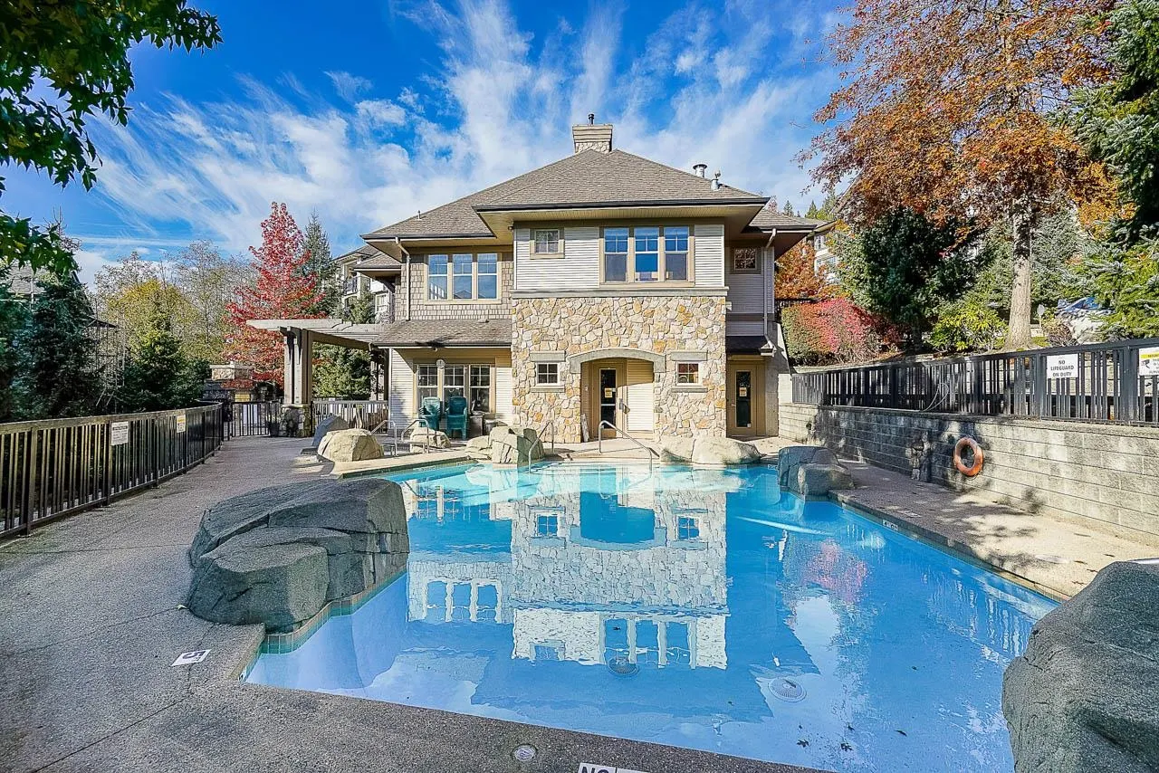 206 2958 Silver Springs Boulevard