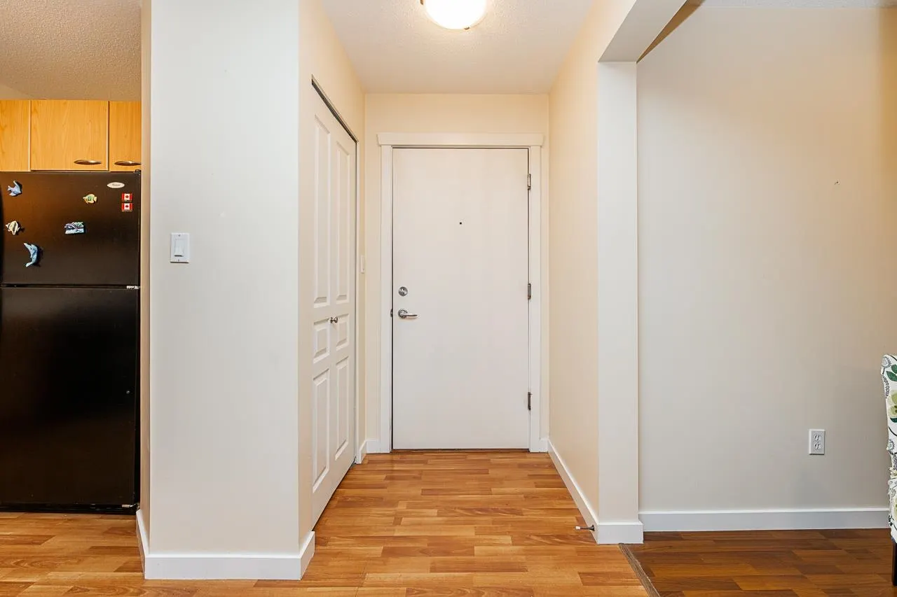 206 2958 Silver Springs Boulevard