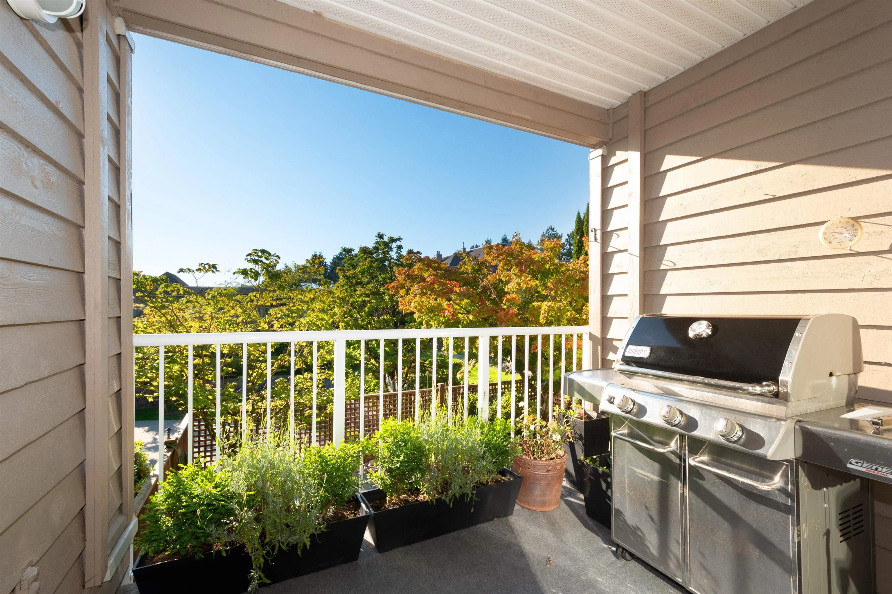 403 1050 Bowron Court