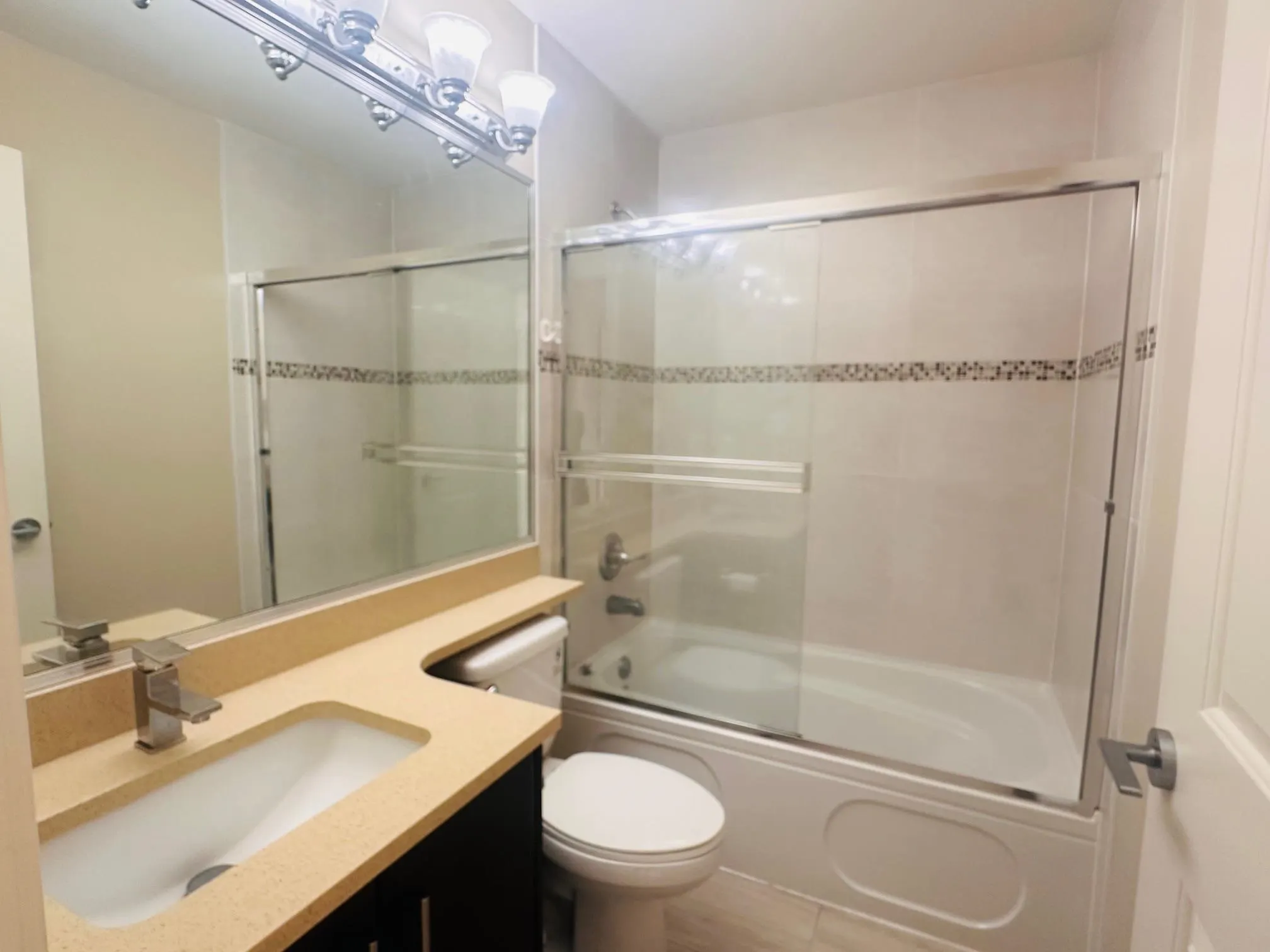 16 9811 Ferndale Road